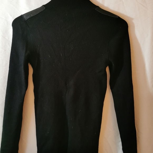 Military style, medium fitted sweater - Picture 6 of 6